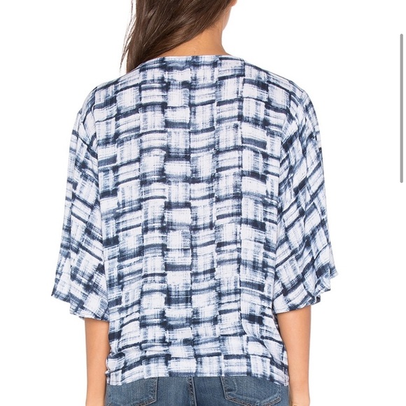 BB Dakota Blue Blouse - Picture 3 of 8